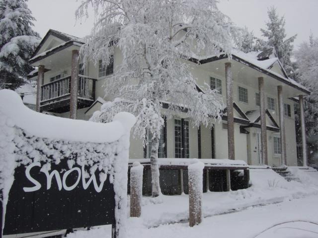 Pension Snow Hakuba Esterno foto